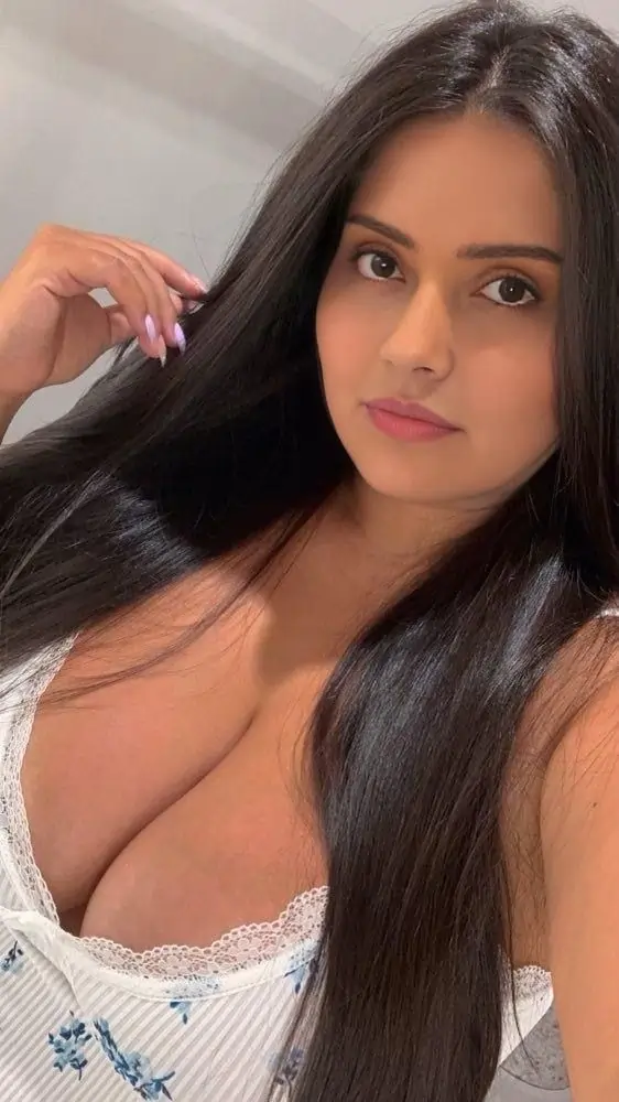 Riya Bhubaneswar Call Girl Service